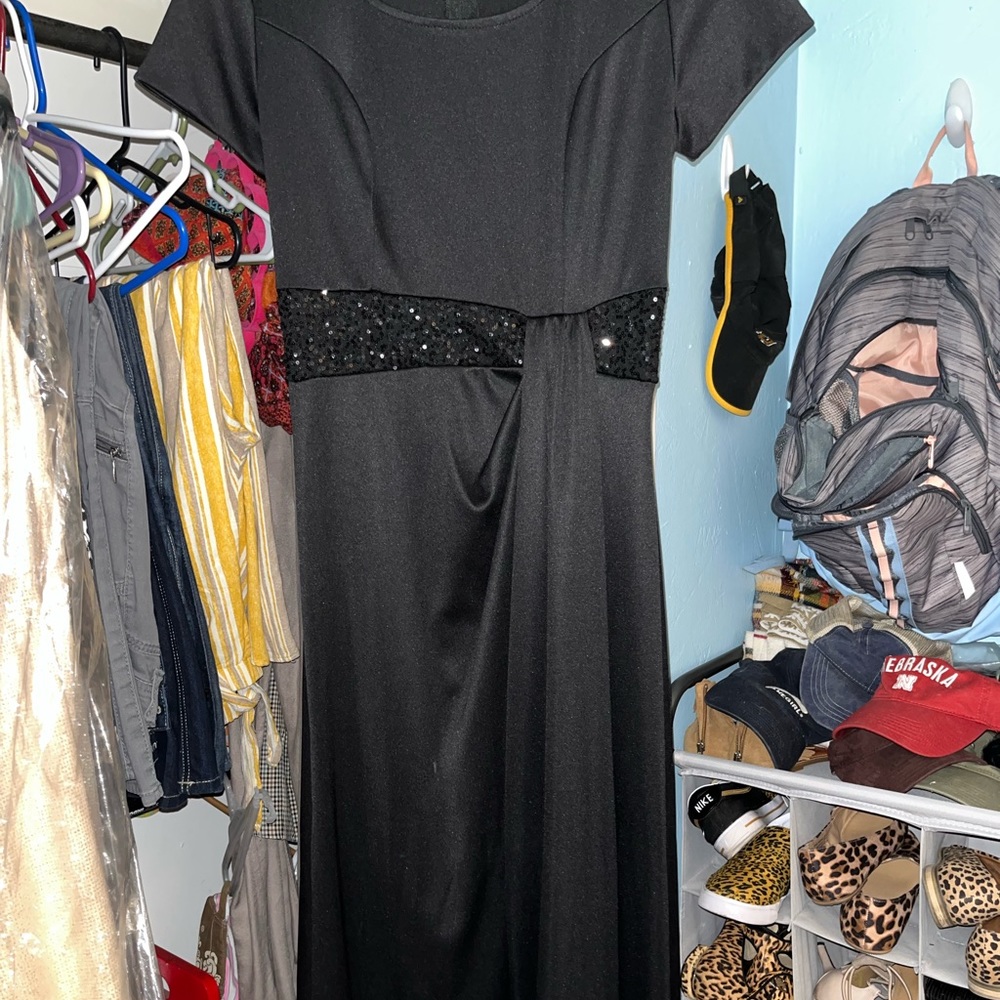 Black formal long dress